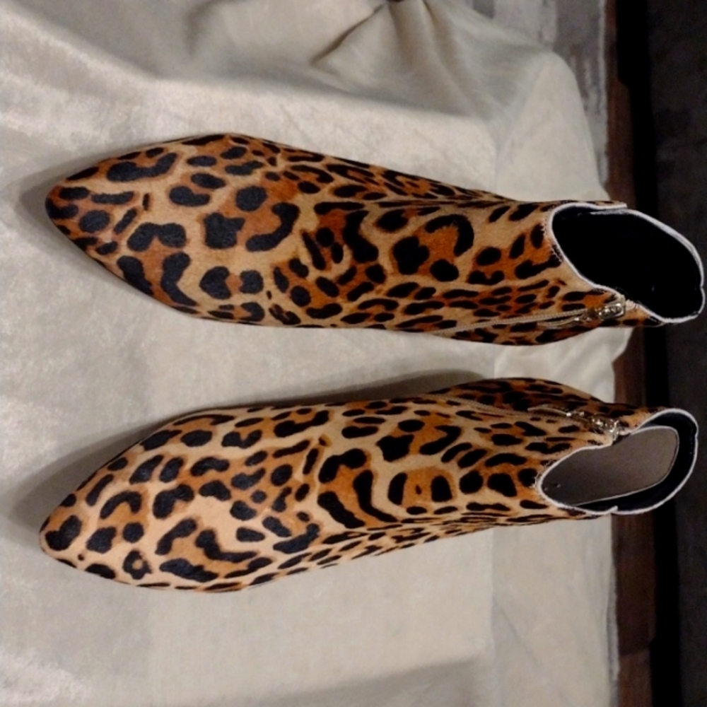 Size 10 Limelight animal print ankle boots.